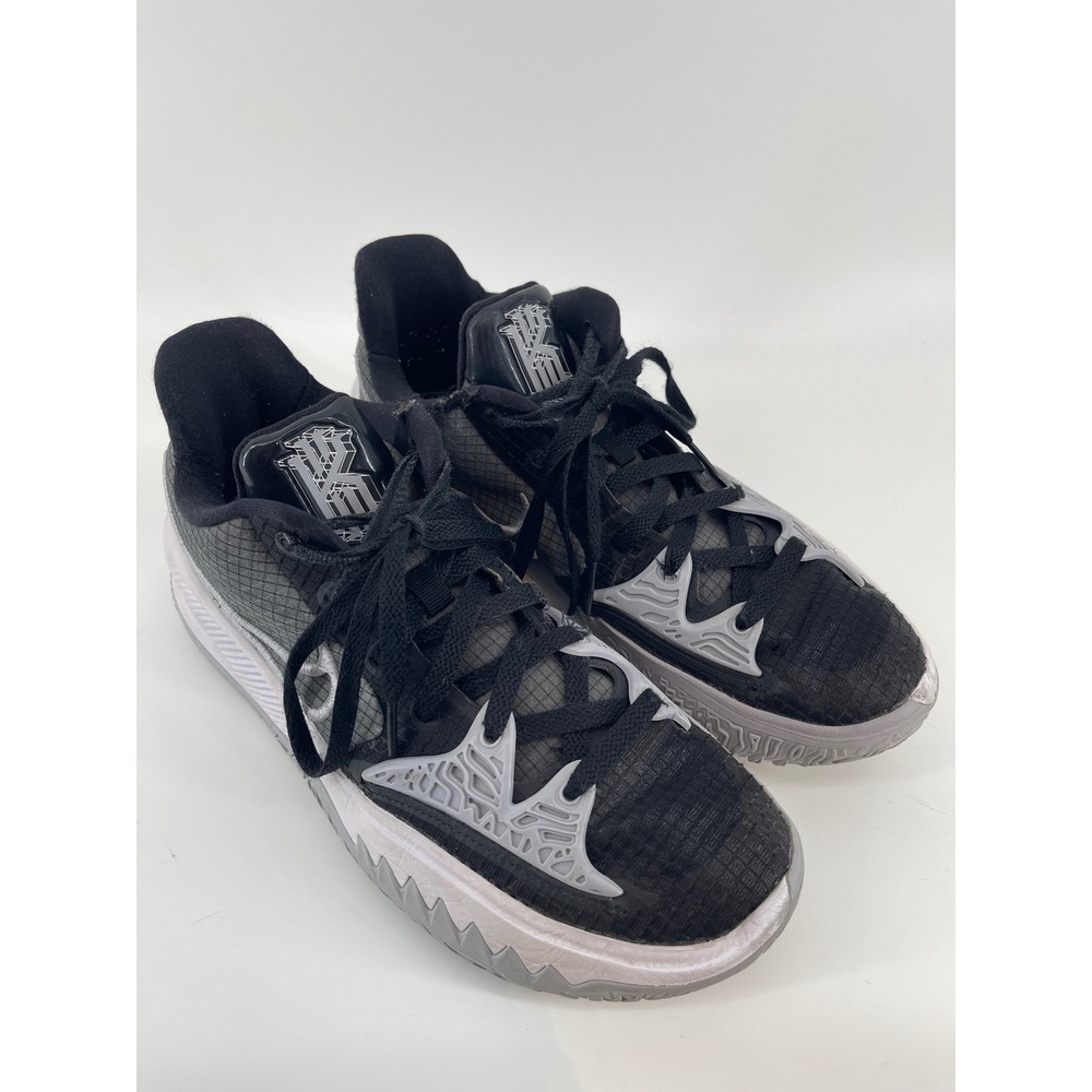 Nike Kyrie Low 4 Basketball Shoes Men 8.5 Black Grey NBA DA7803-003 Dunks
